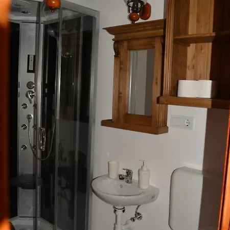 Szurkegem Elmenyporta Casa de Férias